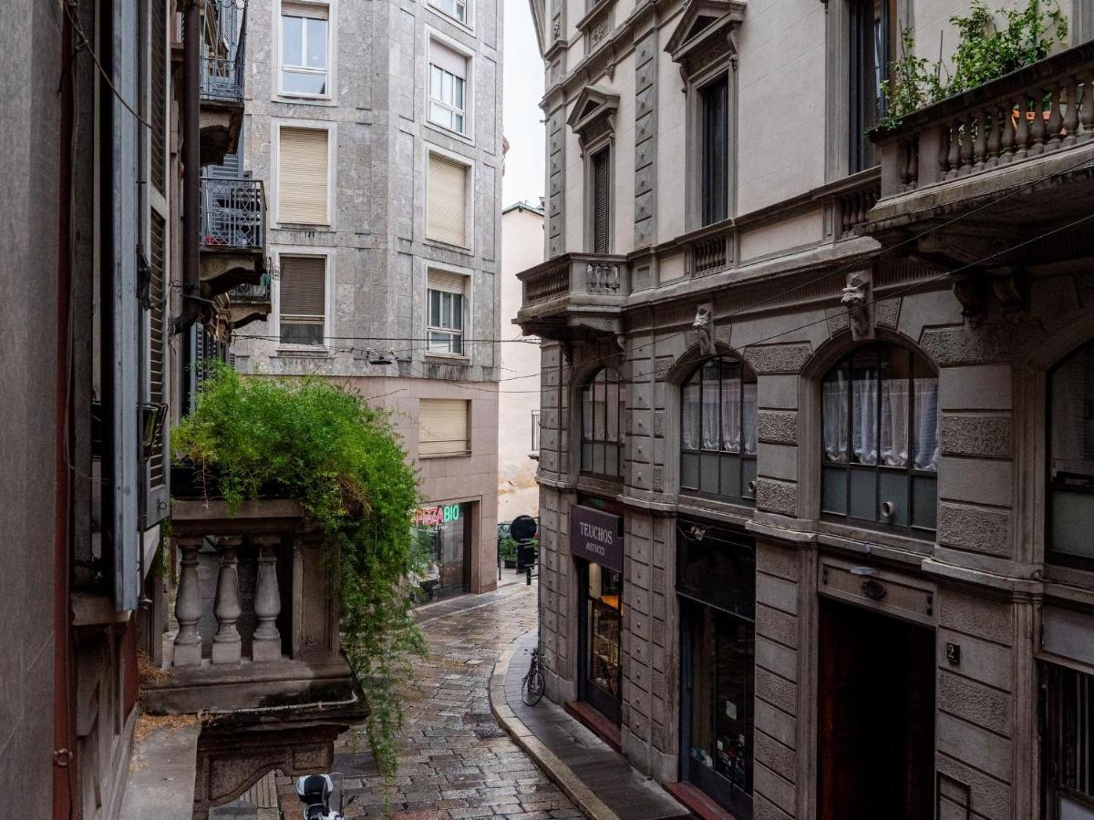 The Best Rent - Modern Duomo Apartment Milan Luaran gambar