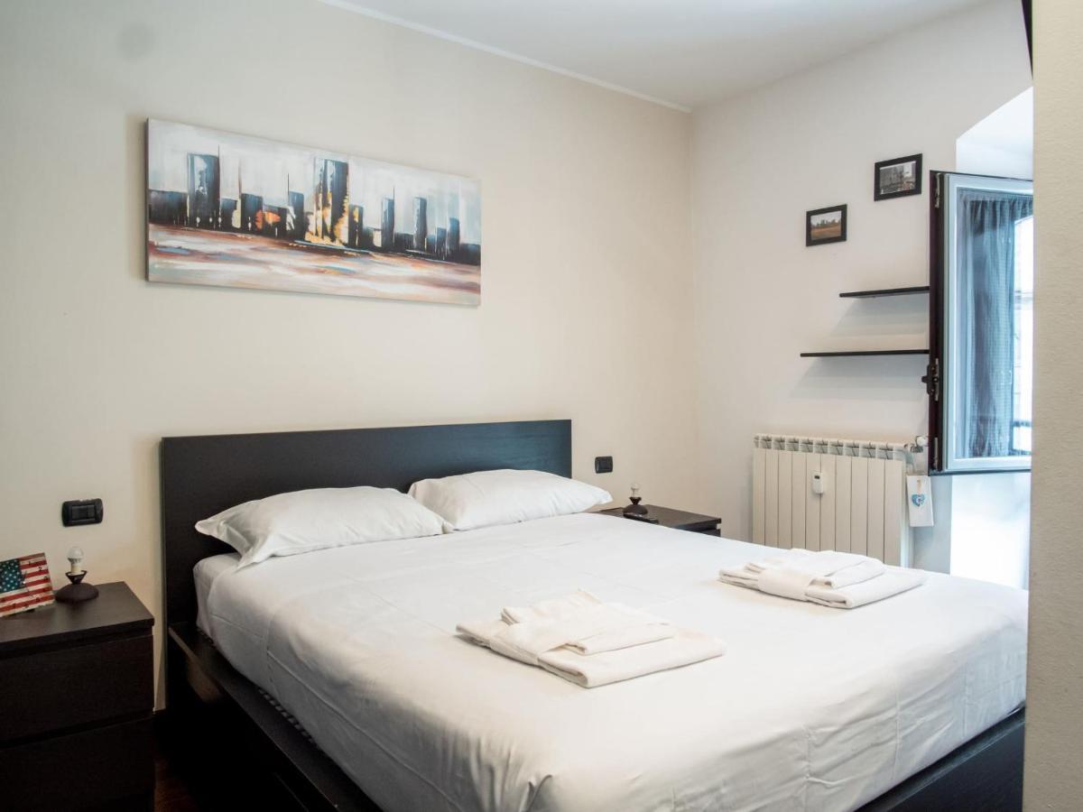 The Best Rent - Modern Duomo Apartment Milan Luaran gambar